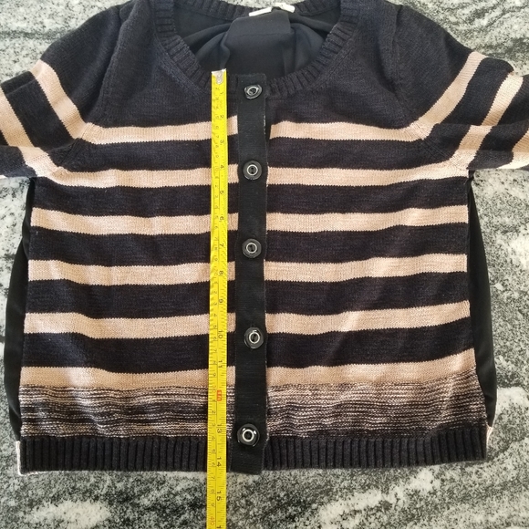 Antropologie Moth Cardigan with Silky Reverse - Picture 3 of 7